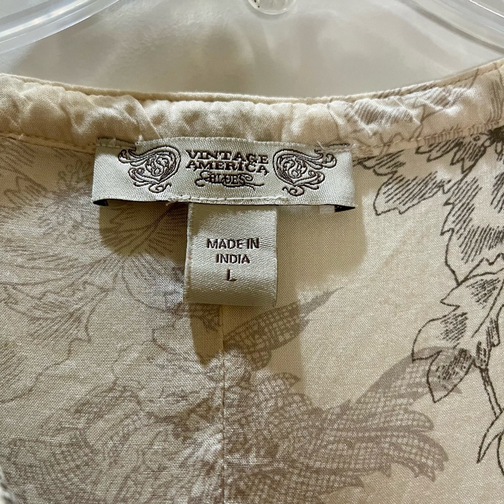 Vintage America Blues Floral Tunic Top Oversized Cream Color Size L - Picture 2 of 6